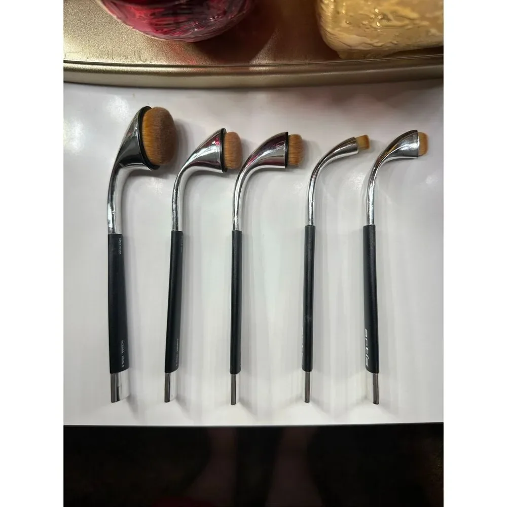 Artis Fluenta 5-Piece Makeup Brush Set Oval & Linear Brushes EUC Authentic
